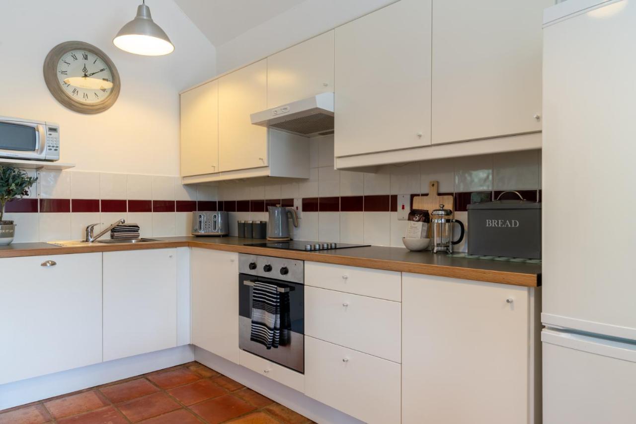 Buff Lodge Tackley Buitenkant foto