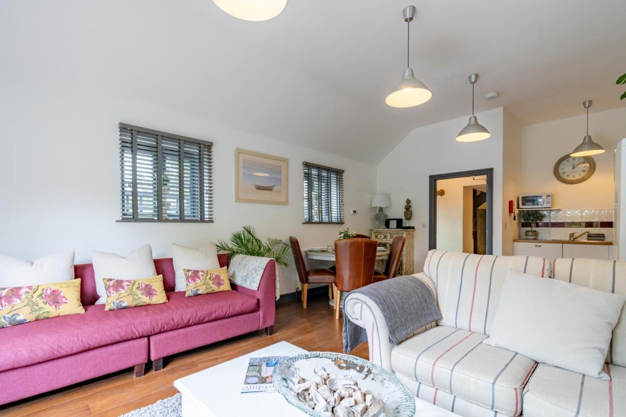 Buff Lodge Tackley Buitenkant foto