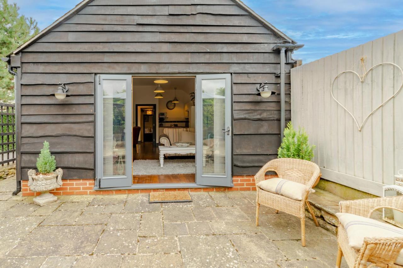 Buff Lodge Tackley Buitenkant foto